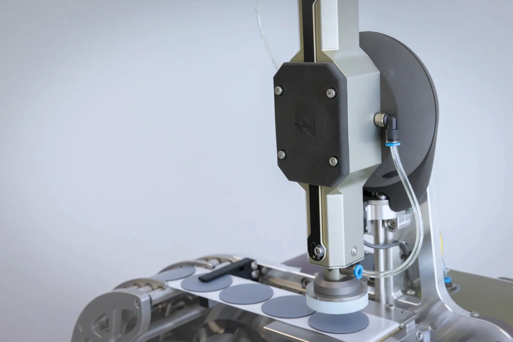 Rotary head of the i-DCA system